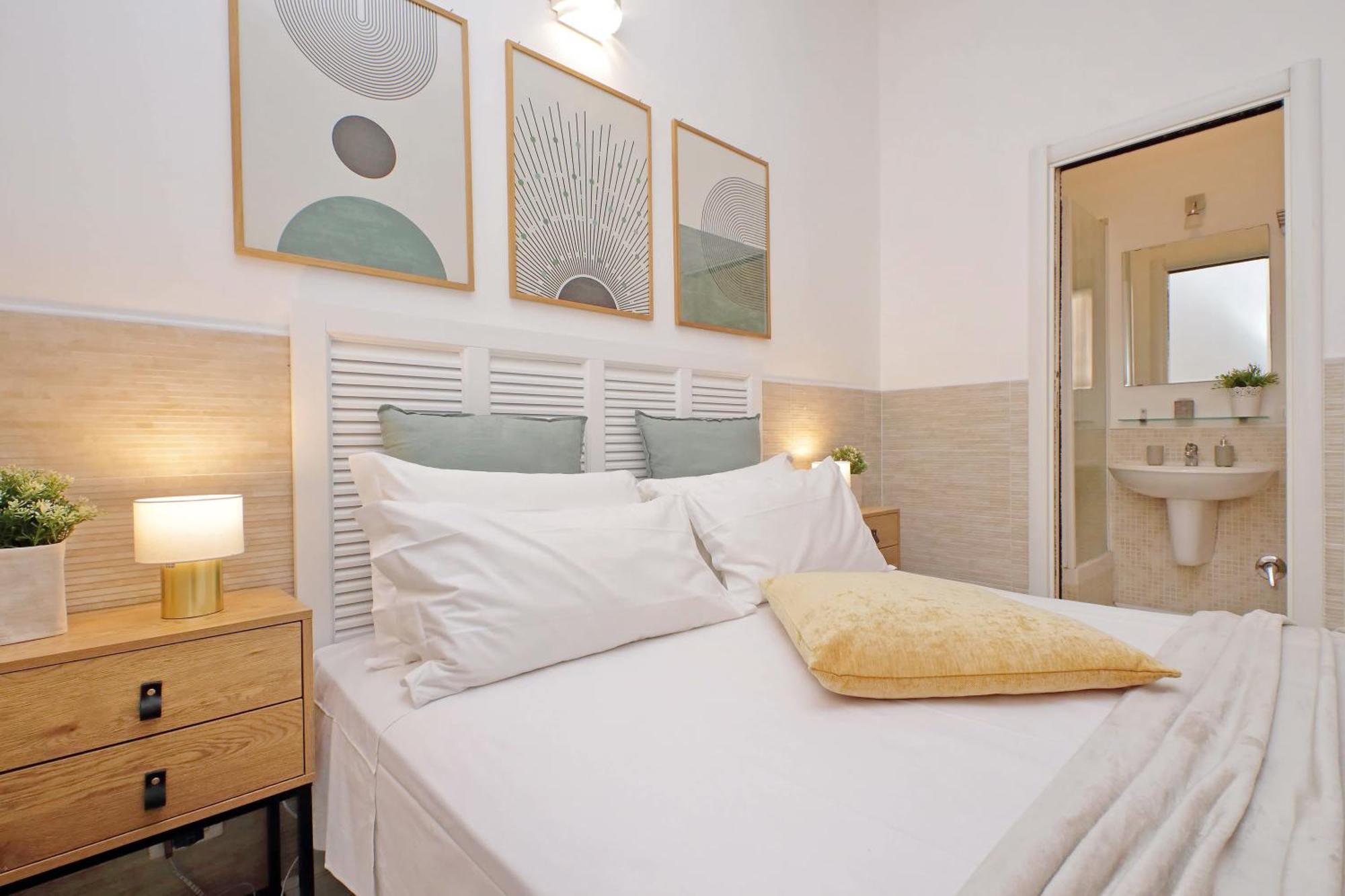 Opera Inn Suites - Rooms And Apartments Rom Eksteriør billede